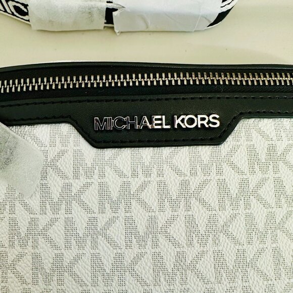 MICHAEL KORS MK SIGNATURE LOGO COOPER BELT BAG BRIGHT WHITE UNISEX - Picture 12 of 15